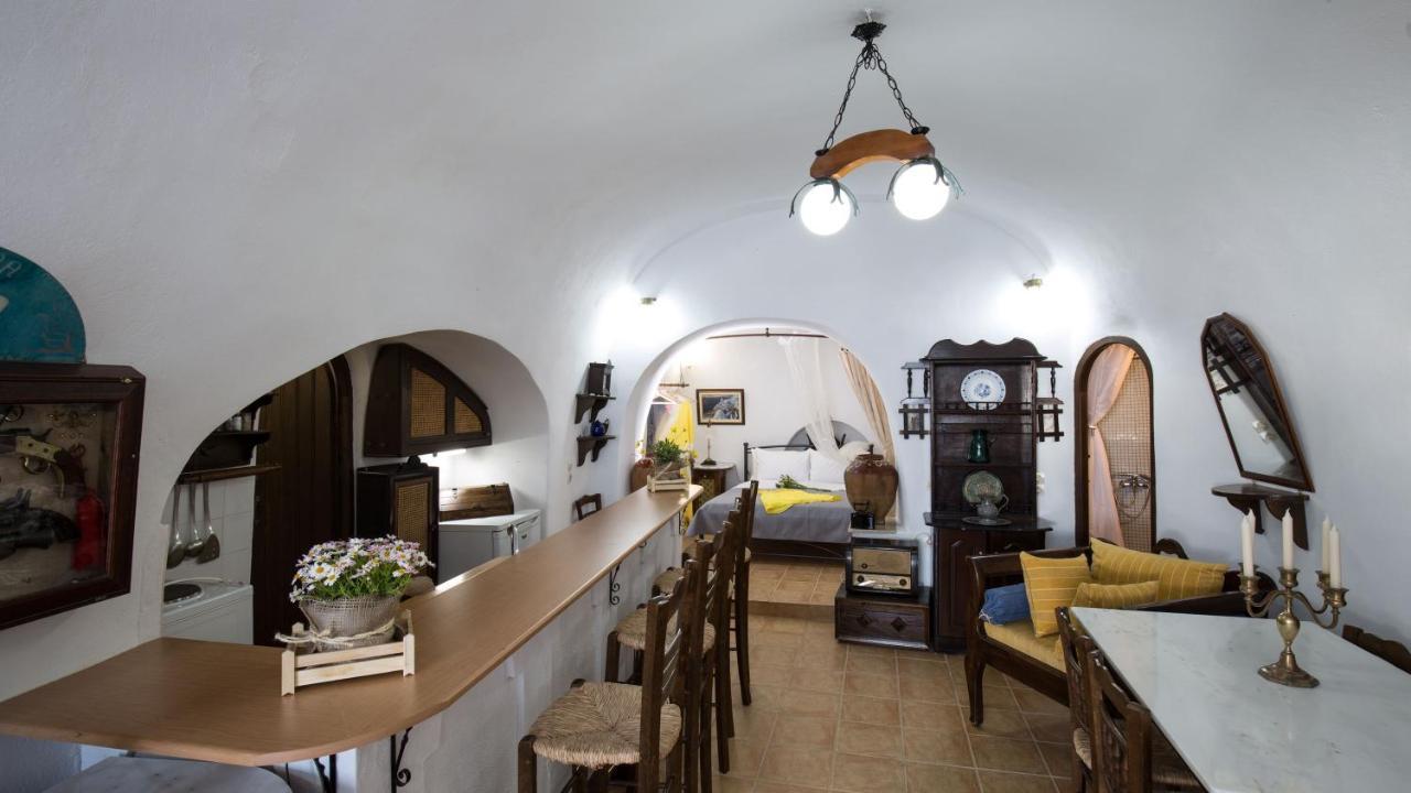 Mylopetres Traditional Houses Finikia Ia Exterior foto
